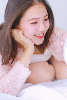 饥饿的阿姨5